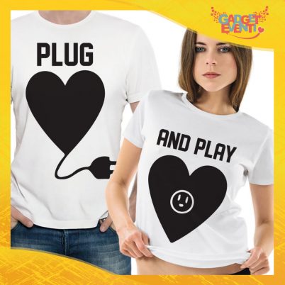 T-Shirt Coppia Maglietta "Plug and Play Cuore" Gadget Eventi