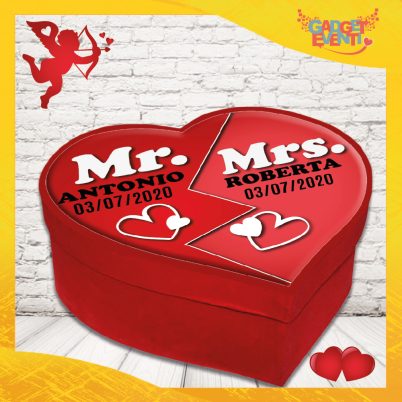 scatola a cuore San Valentino personalizzata " MR & MRS con nome "
